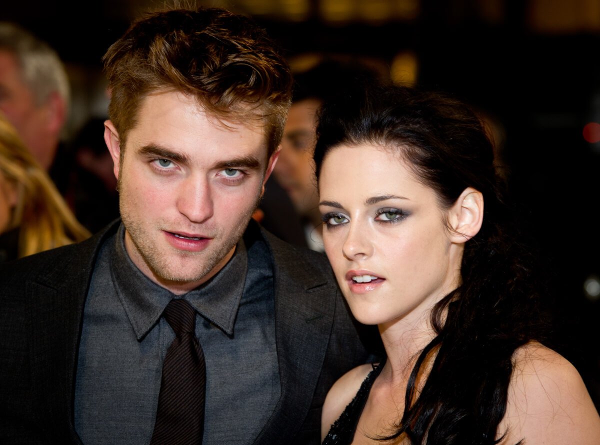 Robert Pattinson and Kristen Stewart attend the UK premiere of The Twilight Saga: Breaking Dawn Part 1 at Westfield Stratford City on November 16, 2011 in London, England