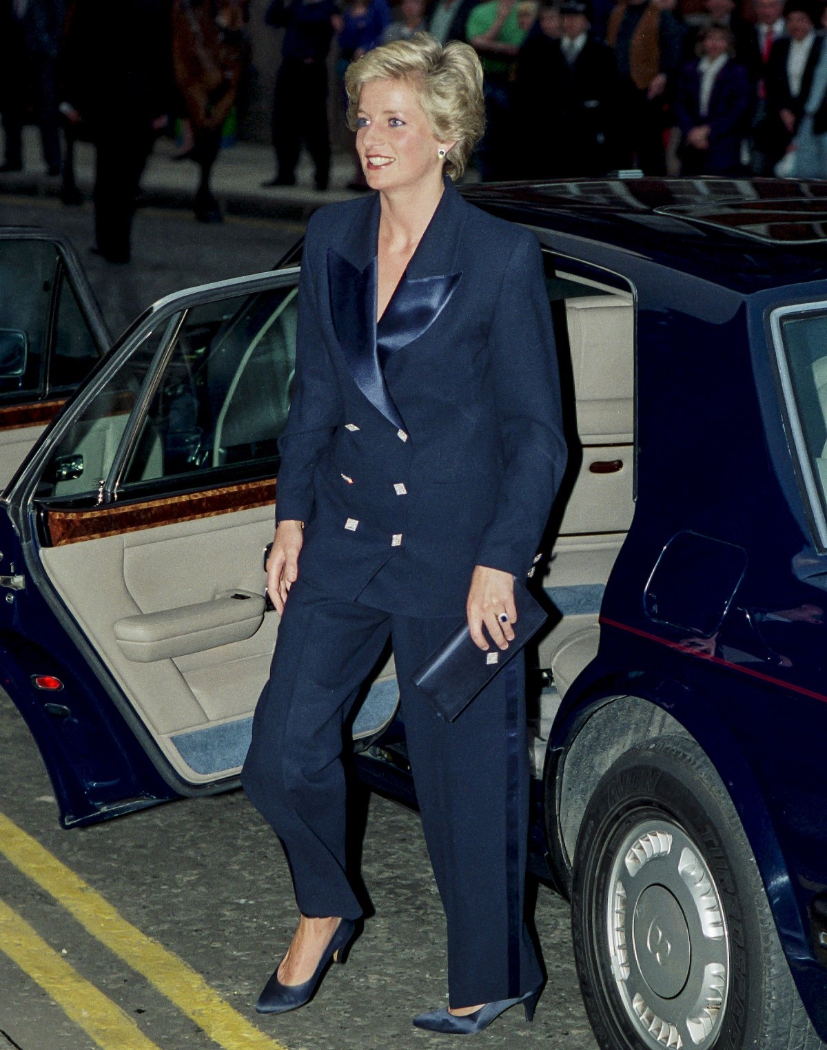 Princess Diana attends a Charity Concert, at The Royal Albert Hall in London (circa 1990)