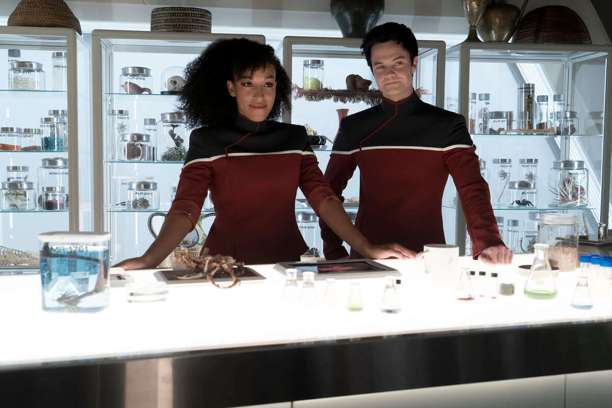 Mariner and Boimler in Star Trek uniforms in 'Star Trek: Strange New Worlds'