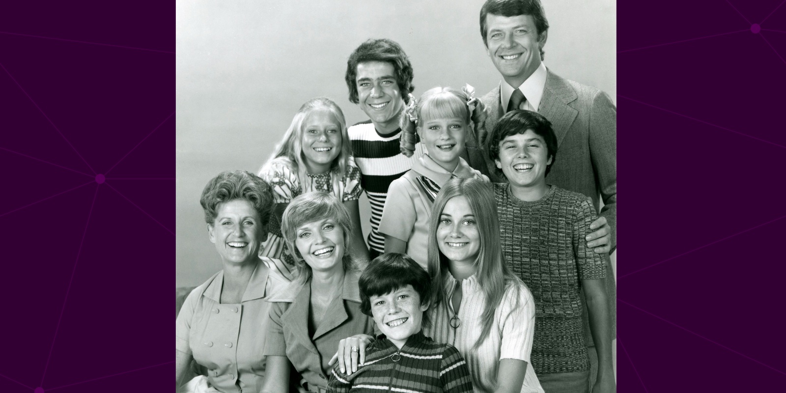 The 'Brady Bunch' cast in 1971 Barry Williams (Greg), Robert Reed (Mike); Eve Plumb (Jan), Susan Olsen (Cindy), Christopher Knight (Peter); Ann B. Davis, Florence Henderson Mike Lookinland, Maureen McCormick (Marcia.)