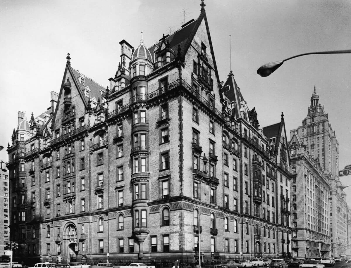 A black and white picture of John Lennon's apartment building, The Dakota.
