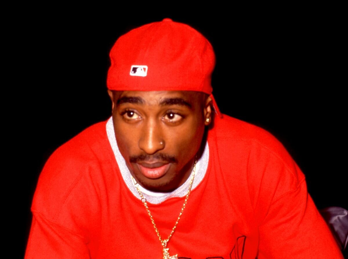 Tupac Shakur poses for a portrait during the 1994 Source Awards