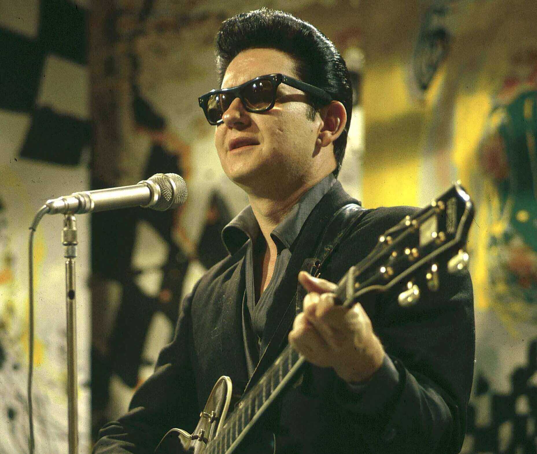 Roy Orbison with a guitar
