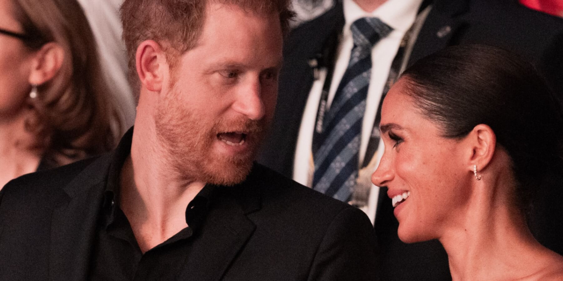 Prince Harry and Meghan Markle photographed the closing ceremony of the 6th Invictus Games at the Merkur Spiel Arena.