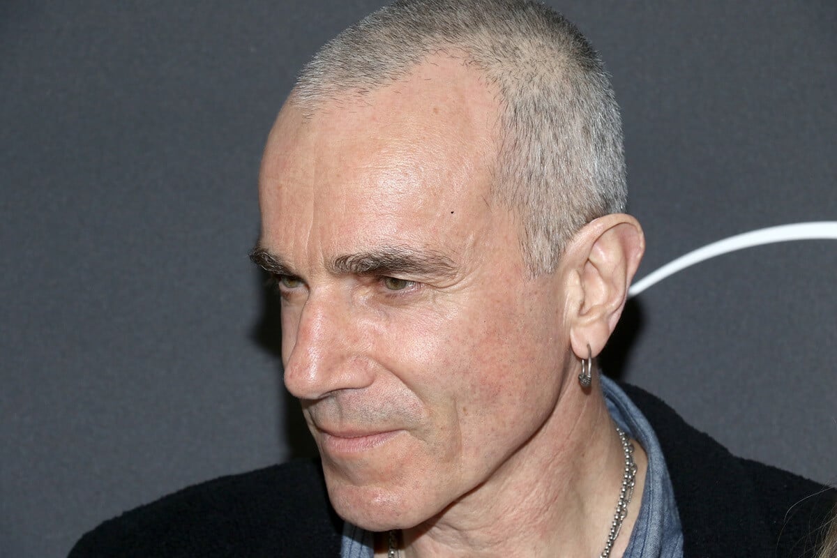 Daniel Day-Lewis' 1 Weakness as an Actor Was Comedy, According to This  Director