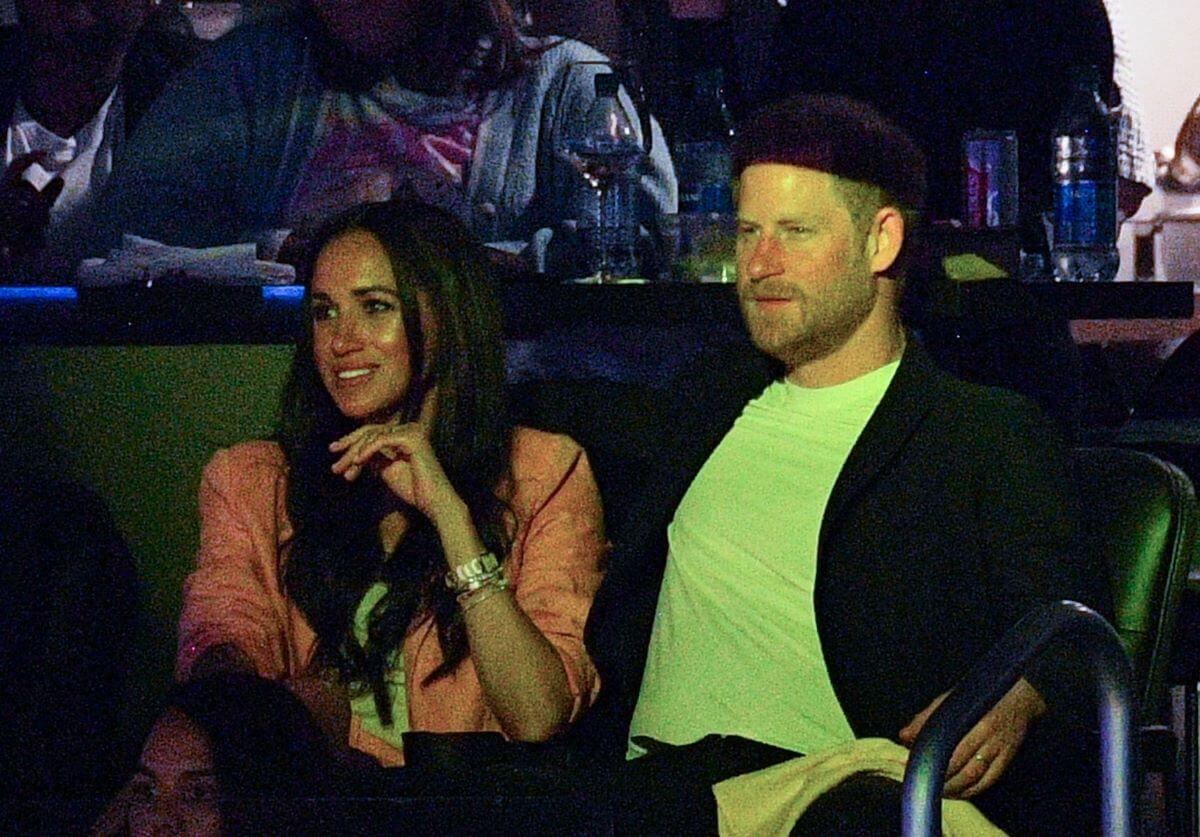 Prince Harry and Meghan Markle, who's theme song should be 'Lifestyles of the Rich and Famous' by Good Charlotte, in the stands at an NBA basketball game