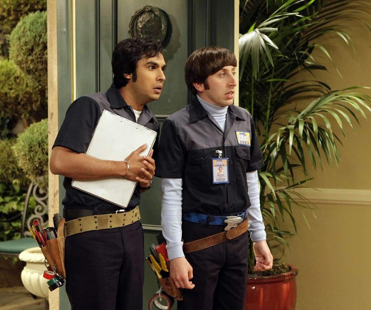 Raj Koothrappali and Howard Wolowitz stand together in an episode of 'The Big Bang Theory'