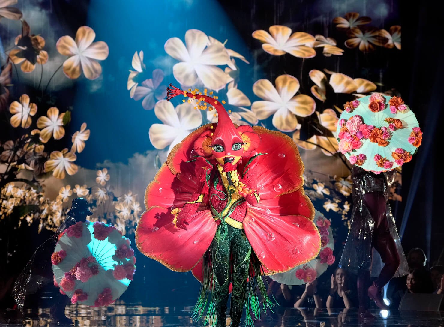 Hibiscus singing in 'The Masked Singer' Season 10 Group C