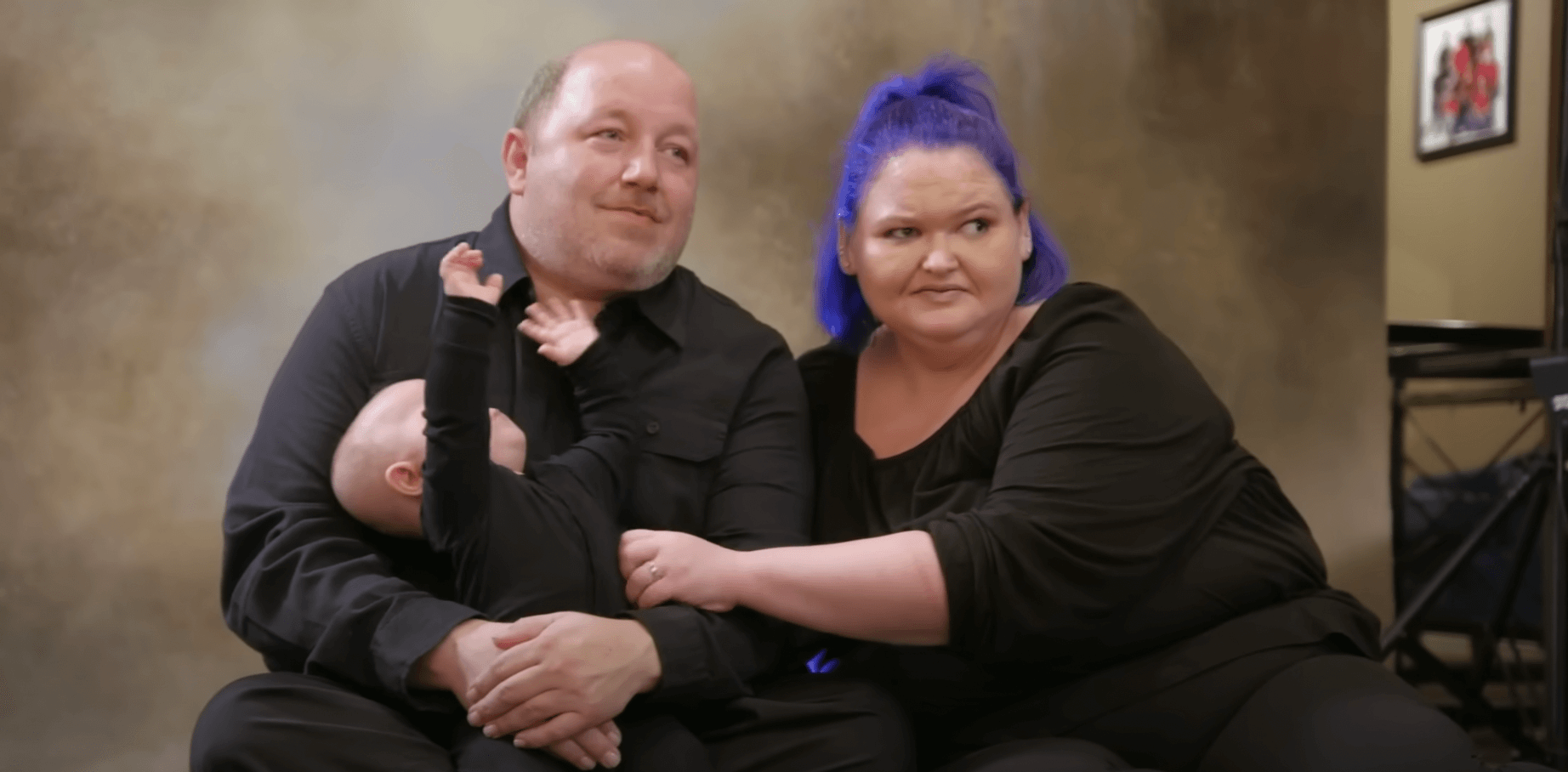 '1000-Lb. Sisters' Season 5 with Amy Slaton and her ex-husband, Michael Halterman, holding their son