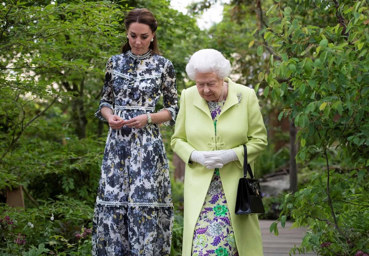 Kate Middleton and Queen Elizabeth at the 'Back to Nature Garden' garden the princess designed for the 2019 RHS Chelsea Flower Show in London