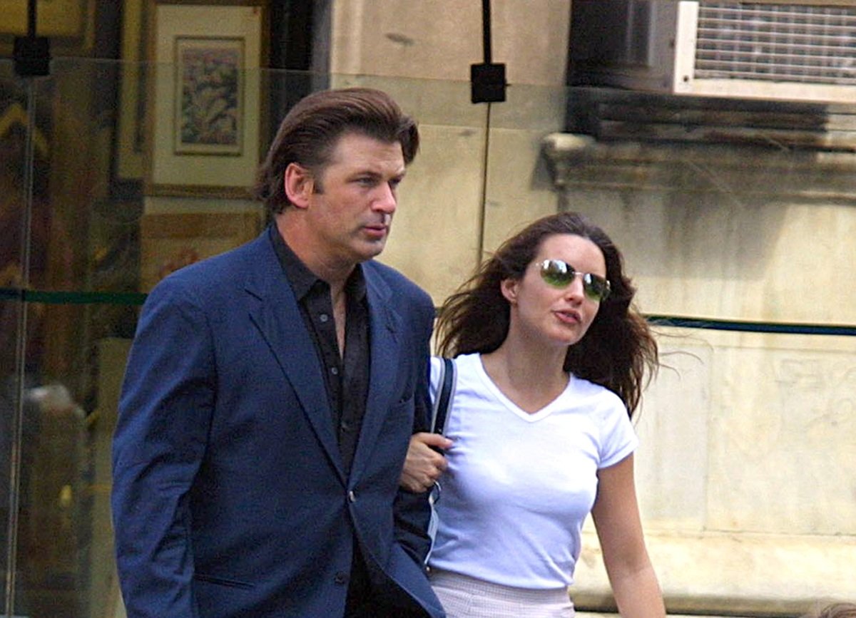 Alec Baldwin and Kristin Davis seen strolling together in New York City in 2001