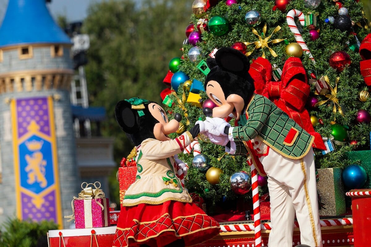 Minnie Mouse and Mickey Mouse at the 2023 Disney Christmas parade