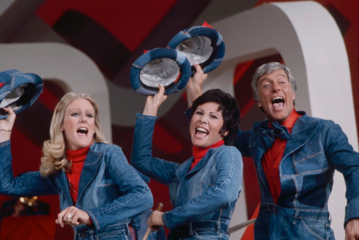 Stacy Van Dyke, Michele Lee, Dick Van Dyke in denim and shaking tambourines