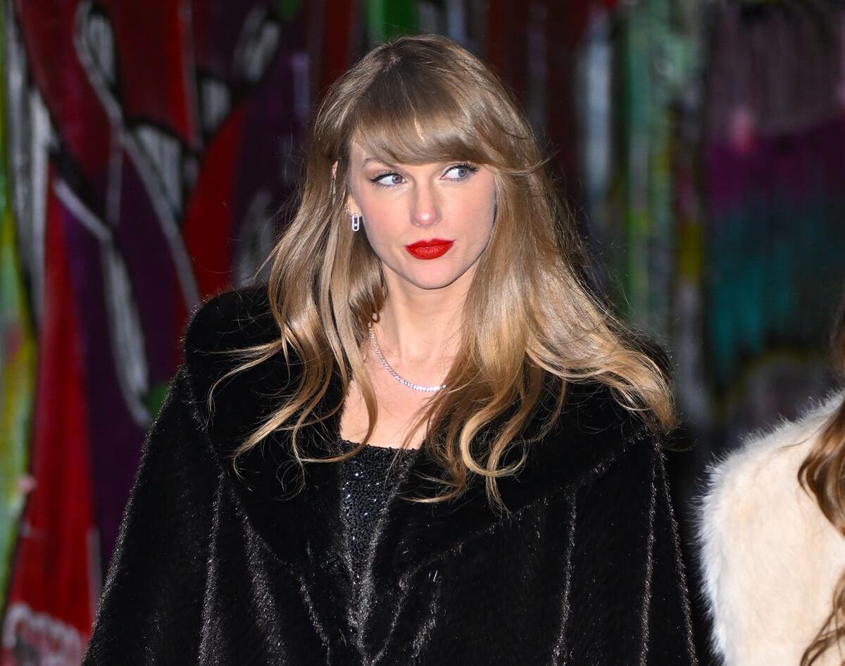 Before Travis Kelce, Another Football Player Tried to Get a Date With Taylor Swift