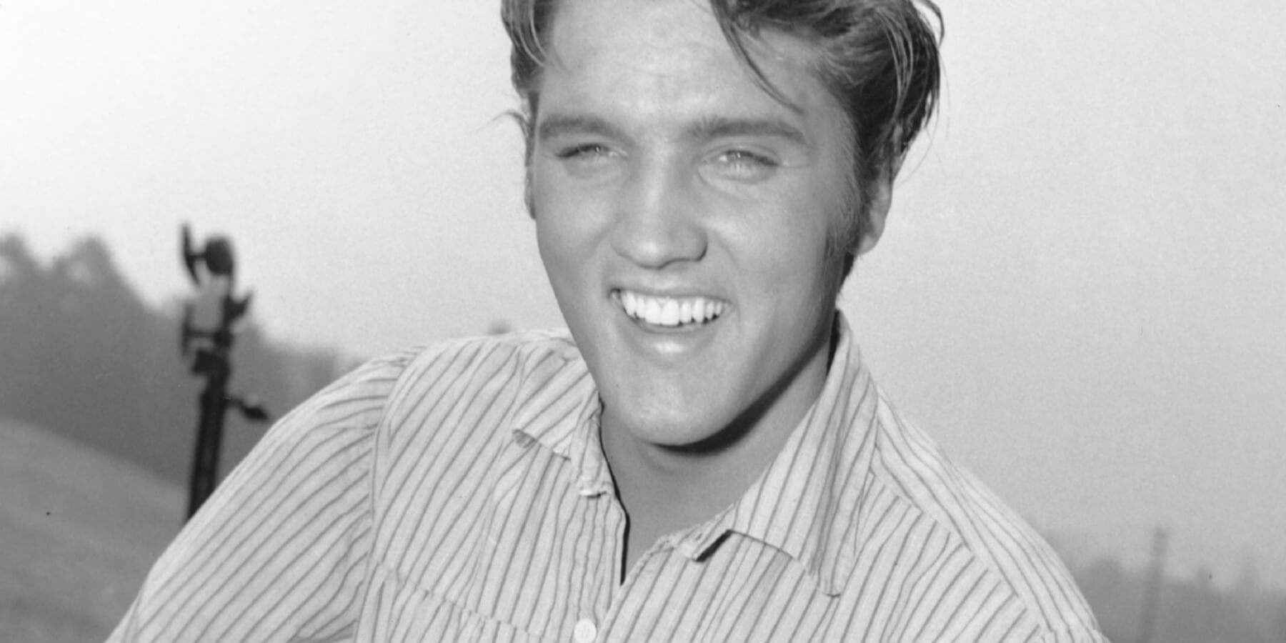 Elvis Presely photographed in August 1956 at the 20th Century Fox Ranch, Malibu Creek State Park, California.
