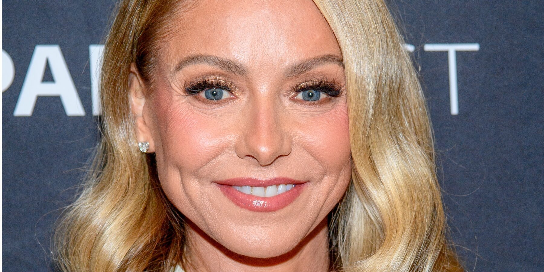 Kelly Ripa debuted her Christmas tree on Instagram for 2023.