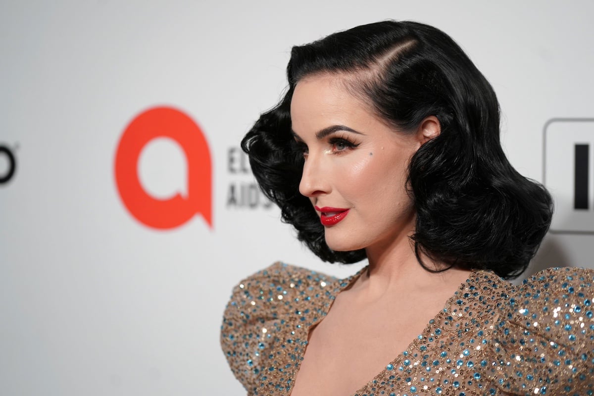 Dita Von Teese in profile with '40s-style black hair