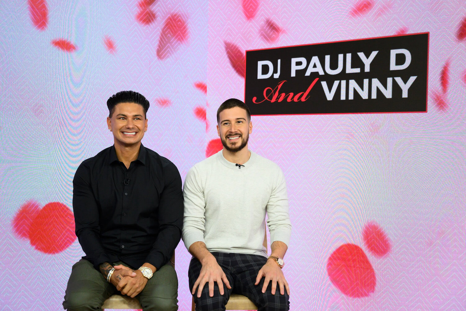 'Jersey Shore: Family Vacation' Season 7 stars DJ Pauly D and Vinny Guadagnino sitting next to each other