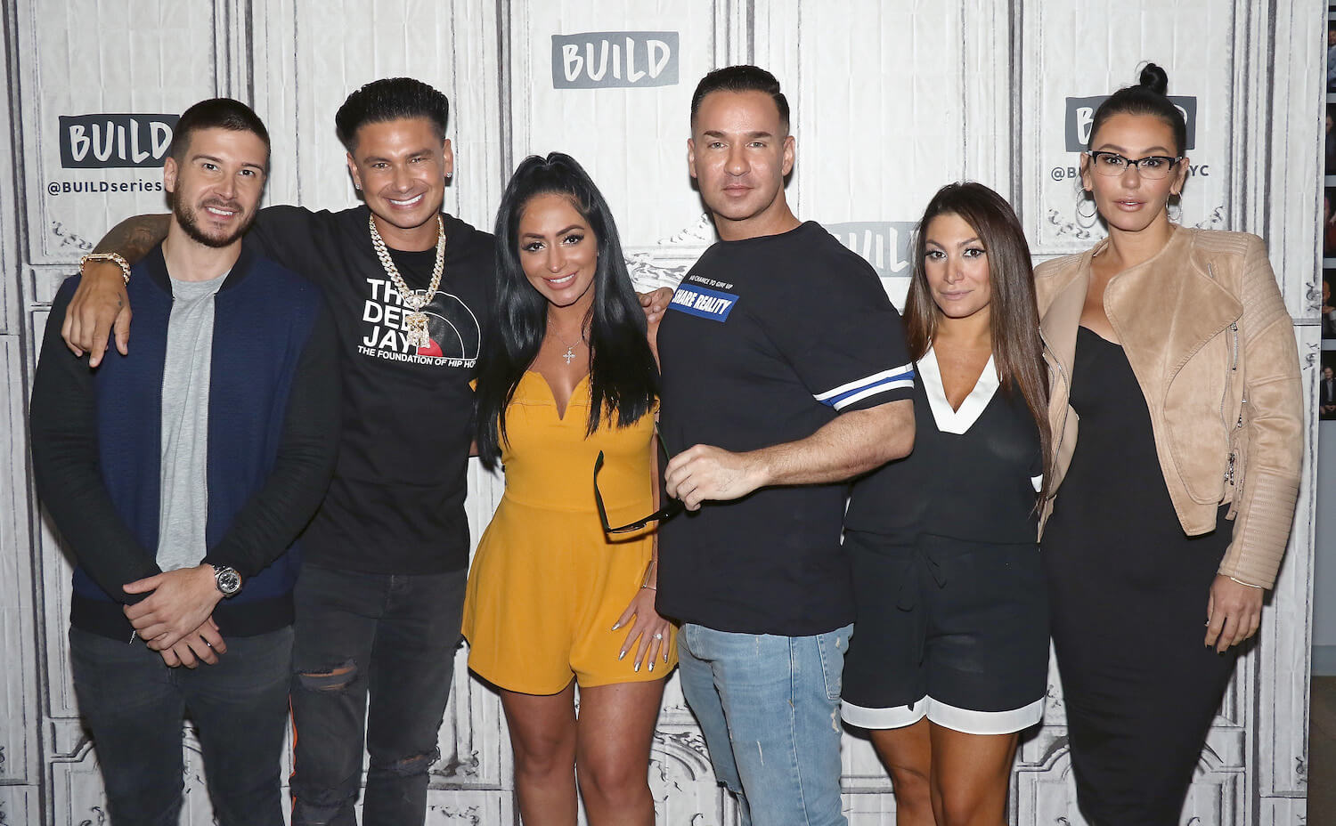 'Jersey Shore: Family Vacation' cast members Vinny Guadagnino, Pauly D, Angelina Pivarnick, Mike 'The Situation' Sorrentino, Deena Nicole Cortese, and Jenni 'JWOWW' Farley standing together 