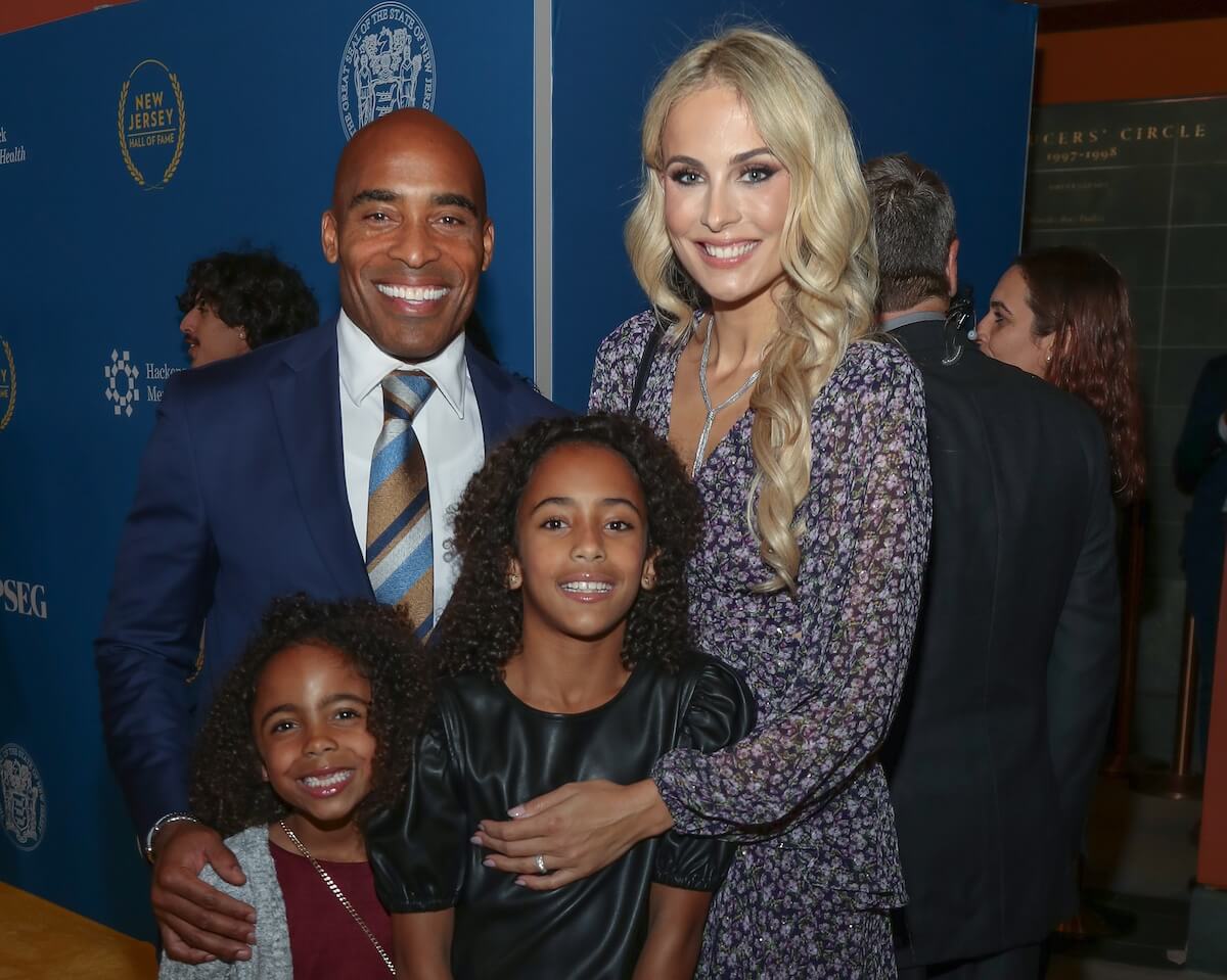 Traci Johnson, Tiki Barber, and their two kids