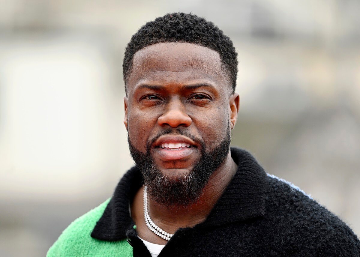 Kevin Hart posing at the 'Lift' photocall.