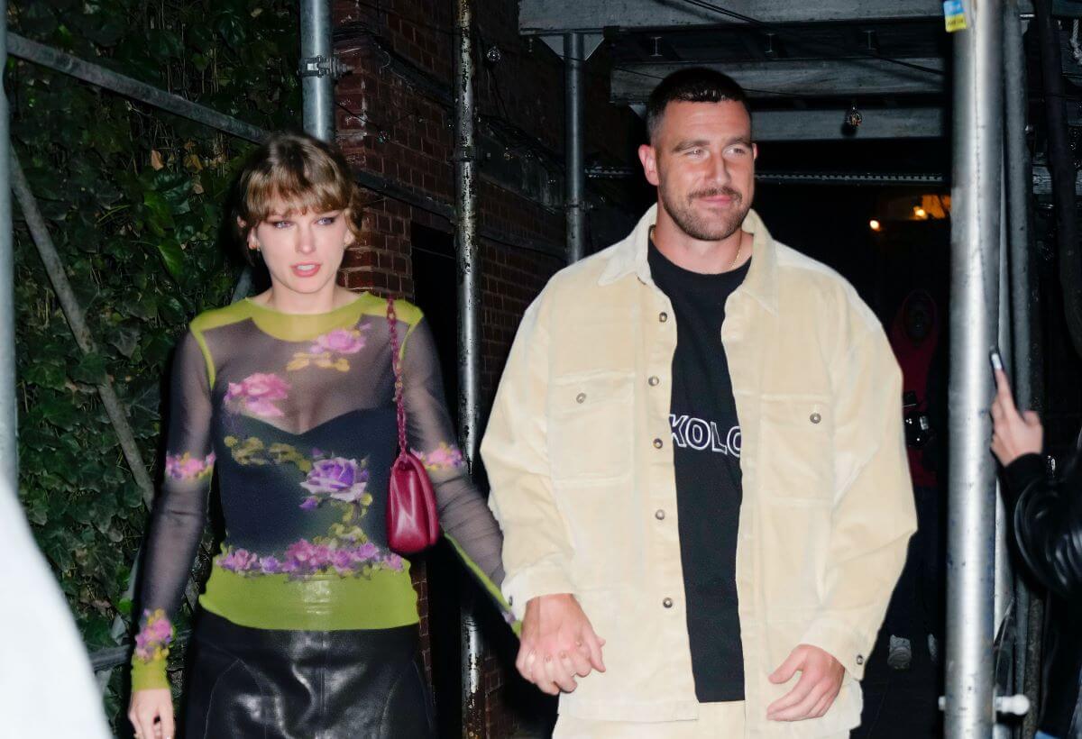 Taylor Swift and Travis Kelce have dinner at Waverly Inn in New York City
