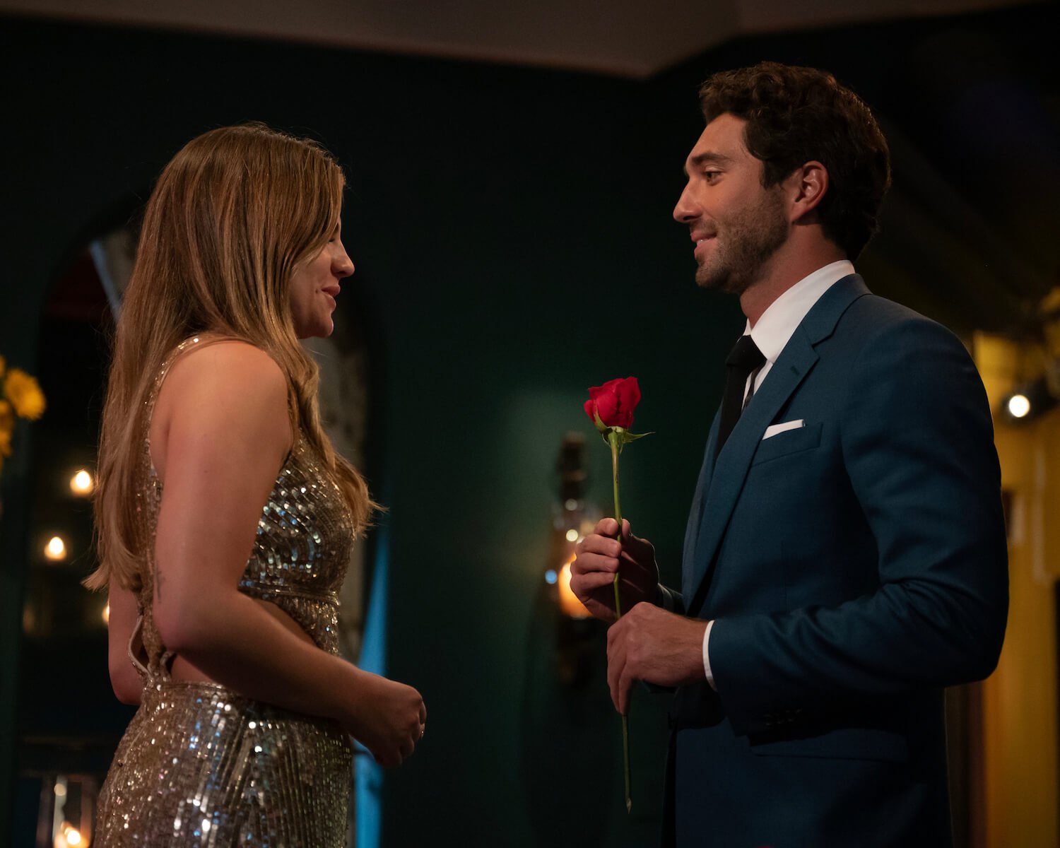 'The Bachelor' Season 28 star Joey Graziadei handing a rose to Jess Edwards