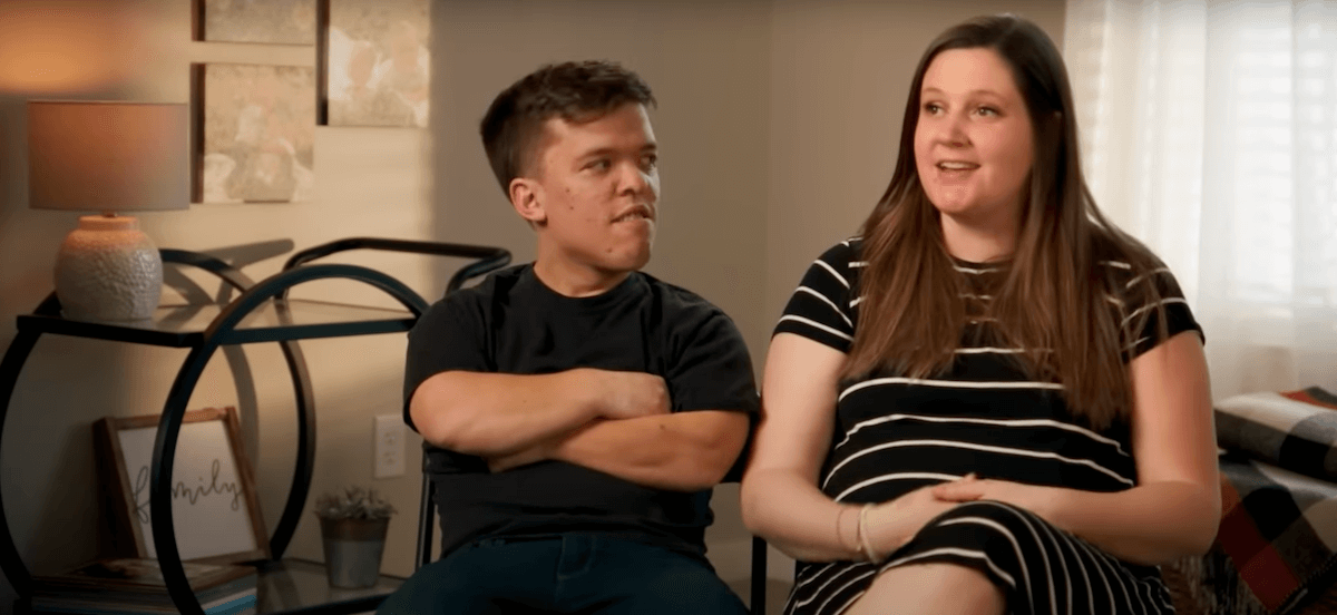 Zach and Tori Roloff sit for a confessional interview in 'Little People, Big World'