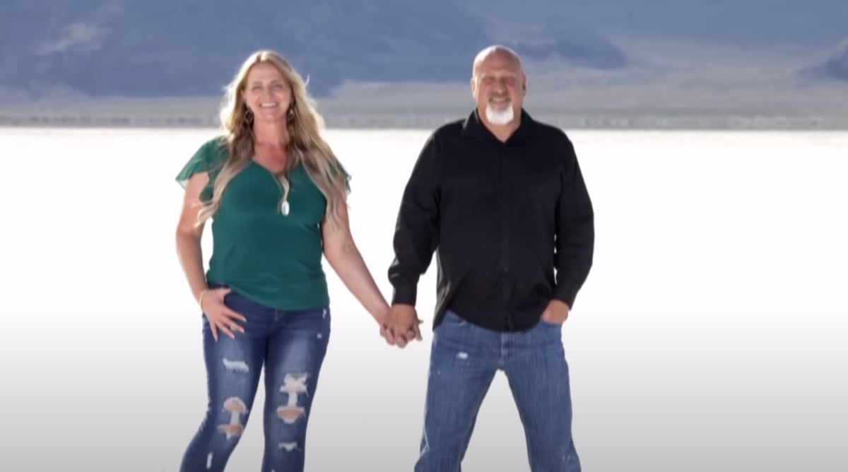 Christine Brown and David Woolley hold hands in a photo from 'Sister Wives' 