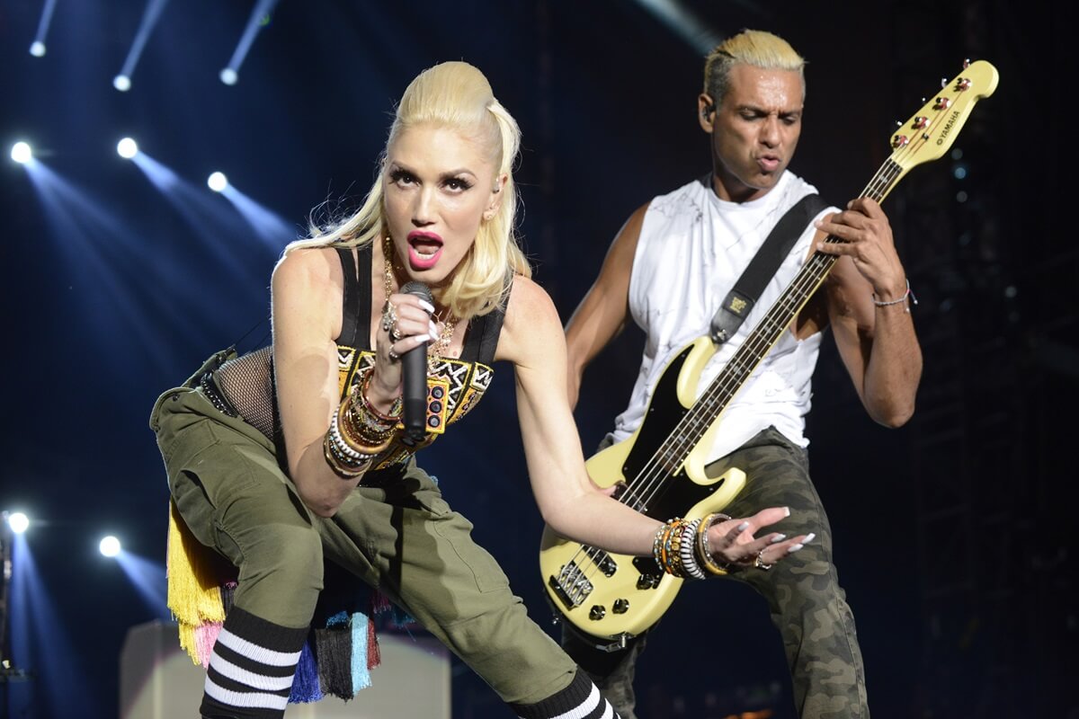 Gwen Stefani singing on stage alongside No Doubt.