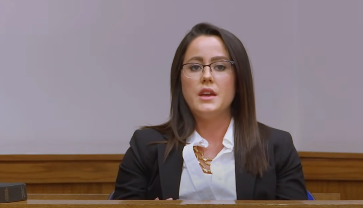 Jenelle Evans appears in court during an episode of 'Teen Mom 2'