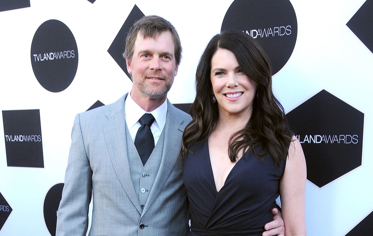 Peter Krause and Lauren Graham attend the 2015 TV LAND Awards at Saban Theatre on April 11, 2015 in Beverly Hills, California