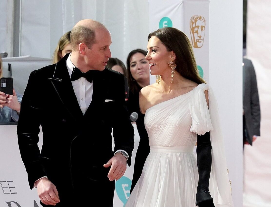 Prince William and Kate Middleton arriving on red carpet at the EE BAFTA Film Awards 2023