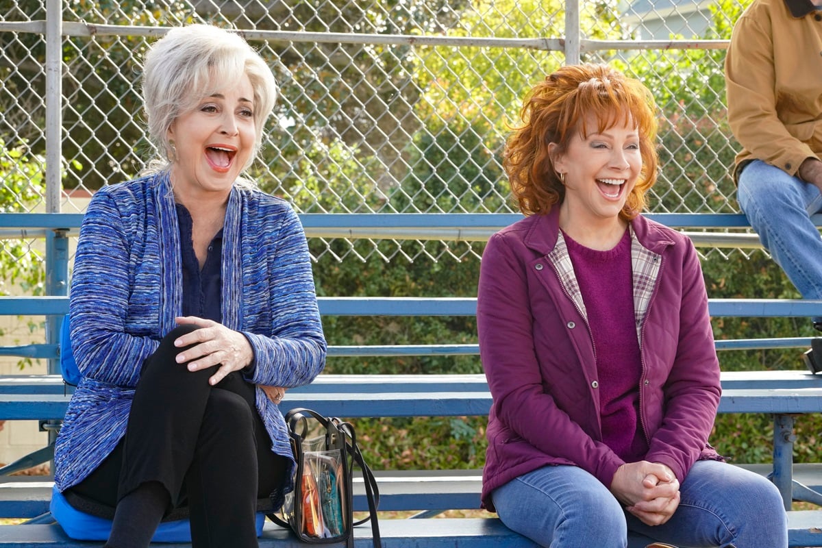 Meemaw (Annie Potts) and June (Reba McEntire) in an episode of 'Young Sheldon'