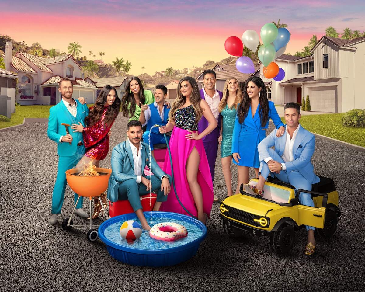 The Valley cast members pose for a group photo for Bravo promotional materials