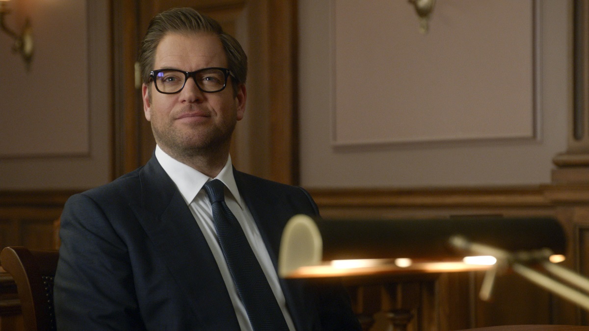 Michael Weatherly sitting in a court room on an episode of 'Bull'.