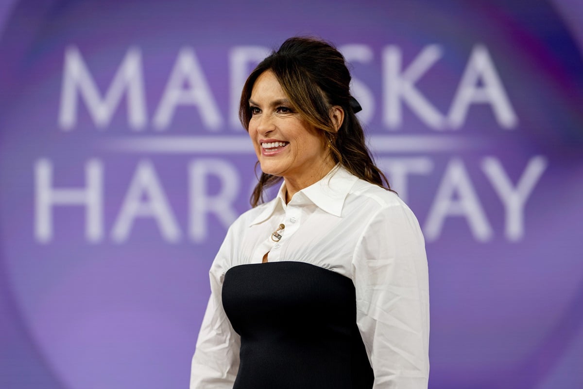 Mariska Hargitay posing in a white and black outfit on Today.