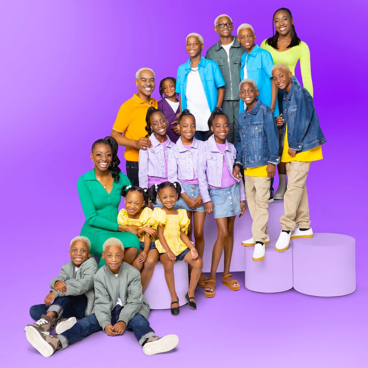 The 17 members of the Derrico family from 'Doubling Down With the Derricos' on a purple background