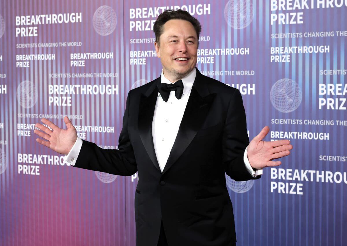 Elon Musk attends the 10th Annual Breakthrough Prize Ceremony in Los Angeles