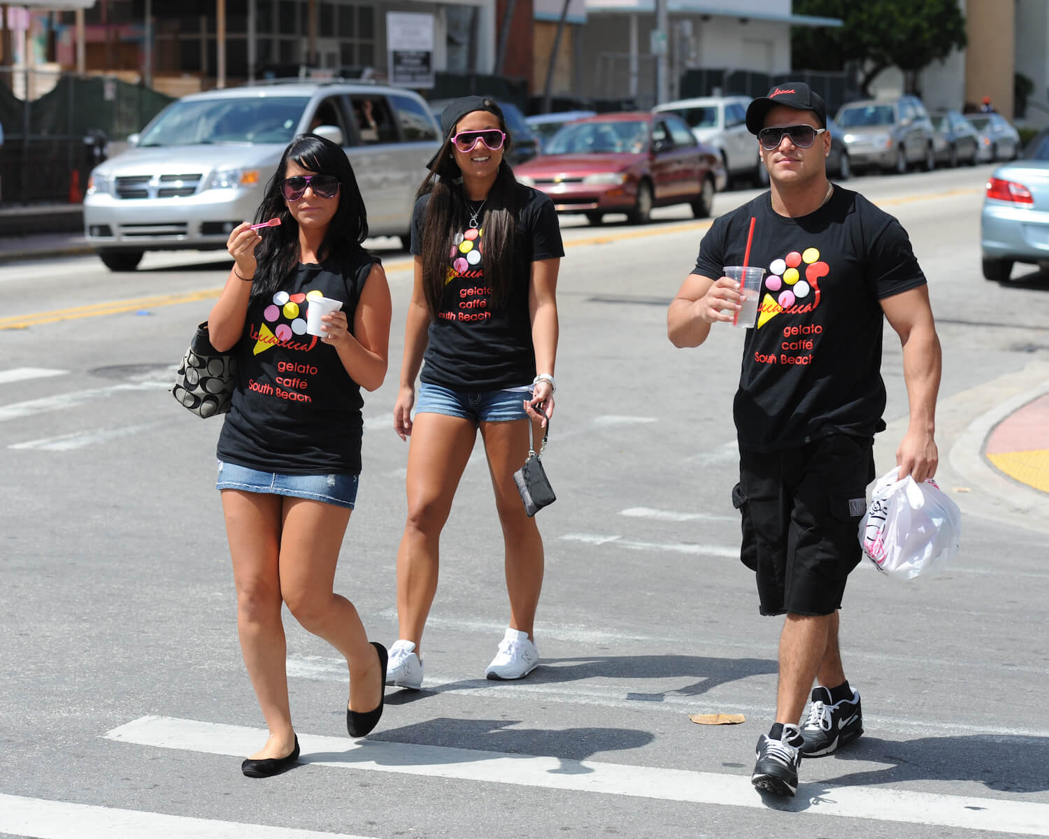 'Jersey Shore: Family Vacation' stars Angelina Pivarnick, Sammi 'Sweetheart' Giancola, and Ronnie Ortiz-Magro walking in Miami in 2010