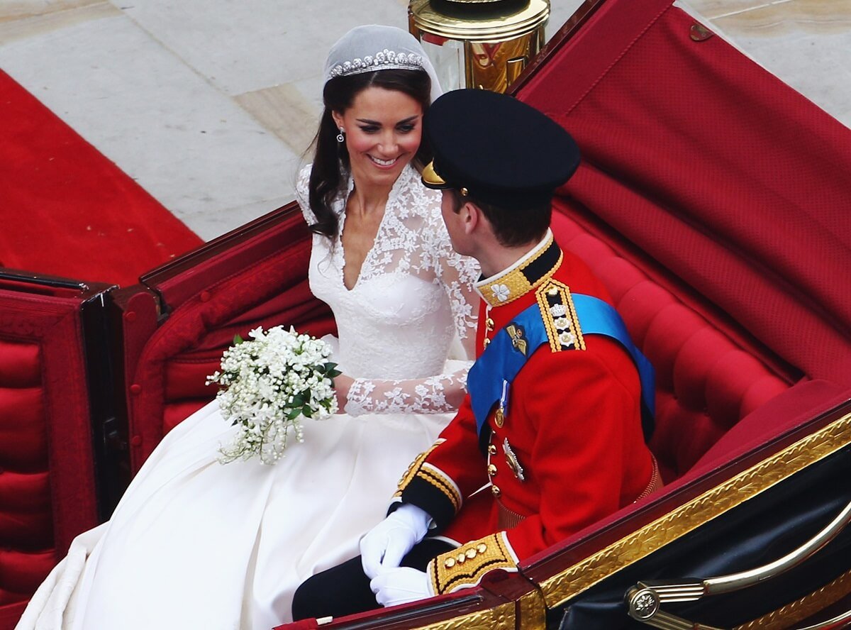 Kate Middleton and Prince William in a carriage following their royal wedding