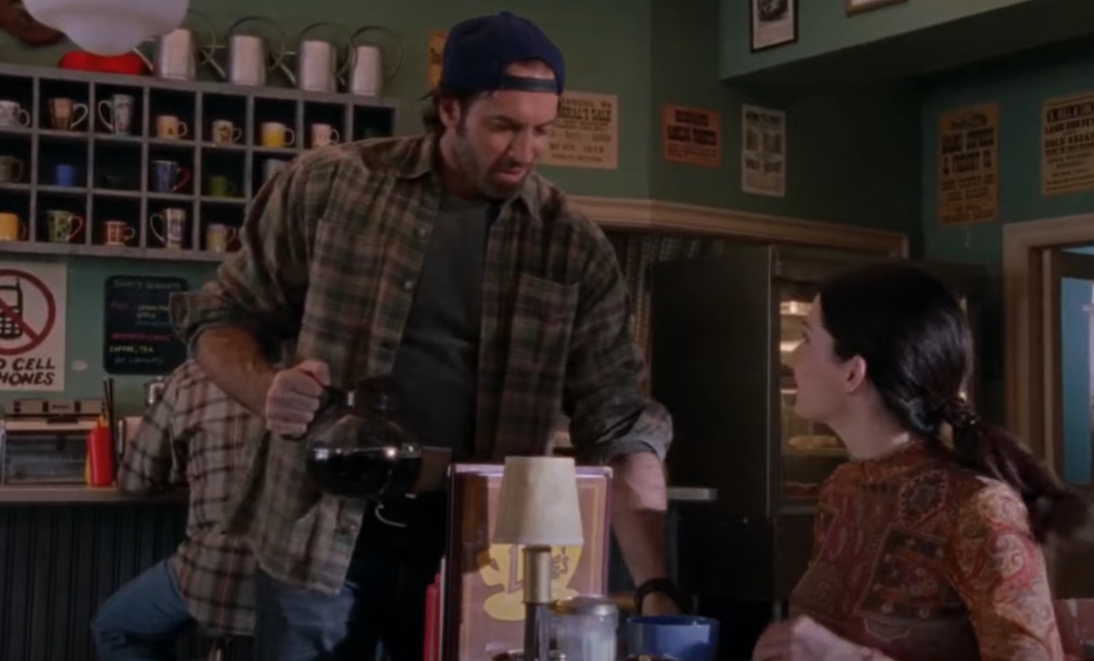 Luke Danes and Lorelai Gilmore inside Luke's Diner in 'Gilmore Girls'