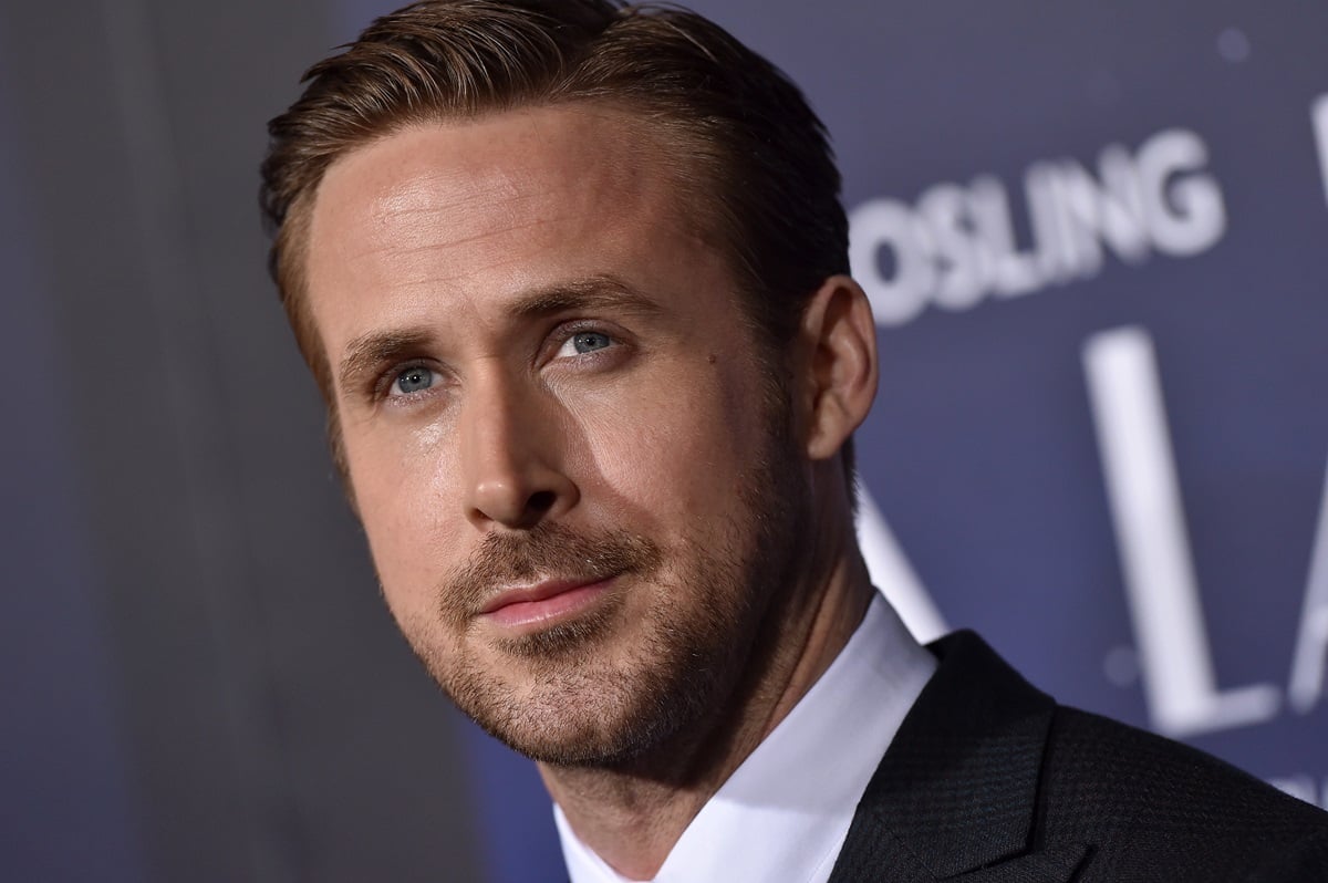 Ryan Gosling arriving in a suit at the Los Angeles premiere of 'La La Land'.