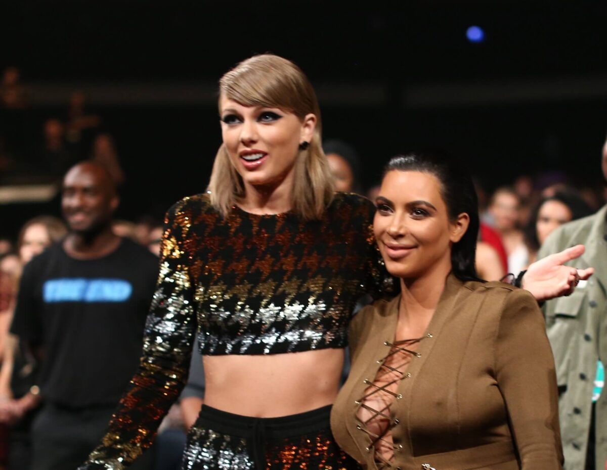 Taylor Swift and Kim Kardashian pose for a photo at MTV Video Music Awards