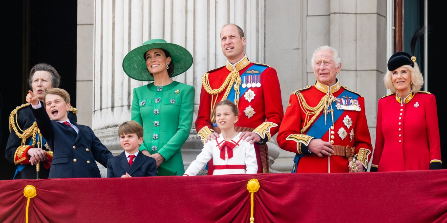 The royal family photographed on the Buckingham Palace balcony in 2023