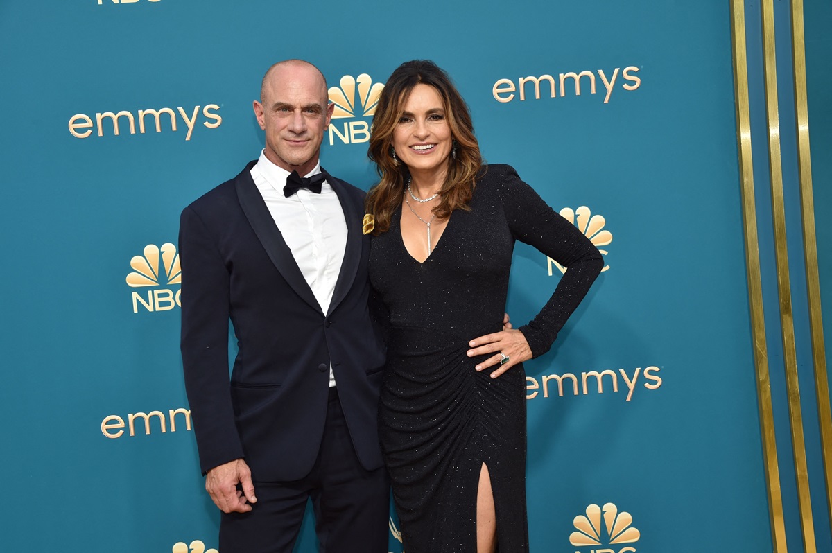 Mariska Hargitay and Chris Meloni posing at the Emmys.