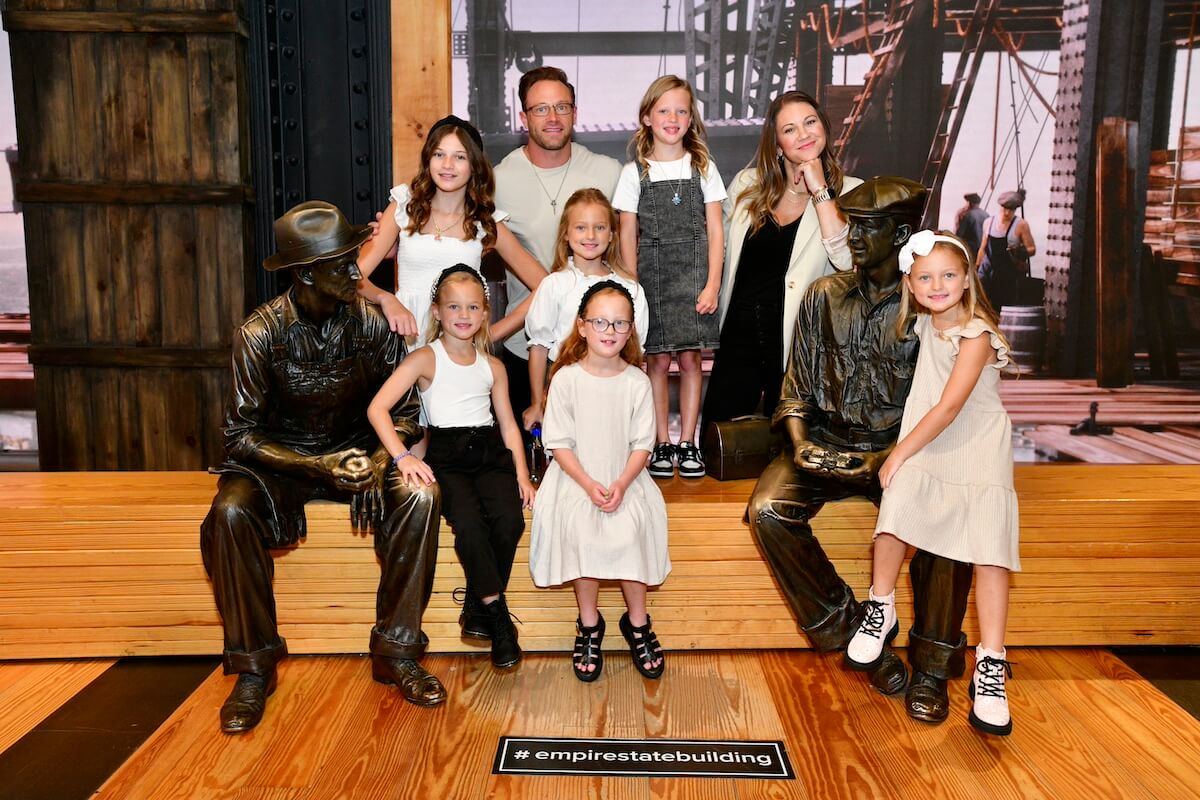 'OutDaughtered' stars Adam and Danielle Busby with their six daughters