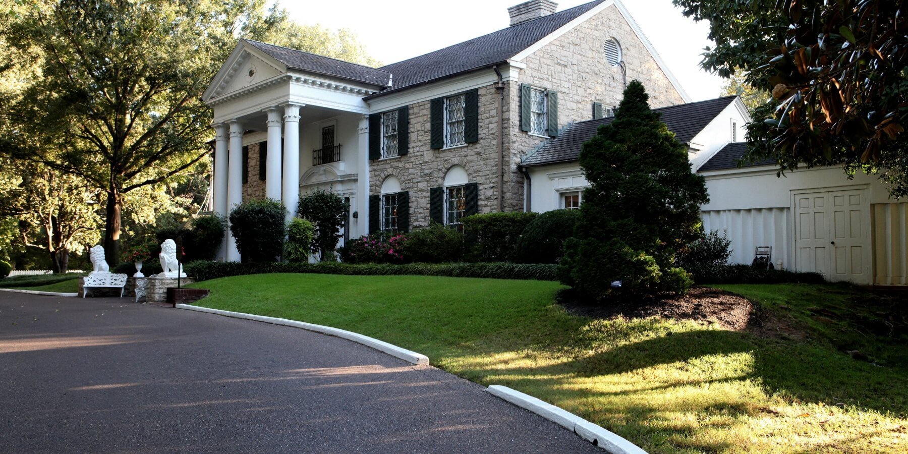A front view of Elvis Presley's Graceland home, located in Memphis, TN