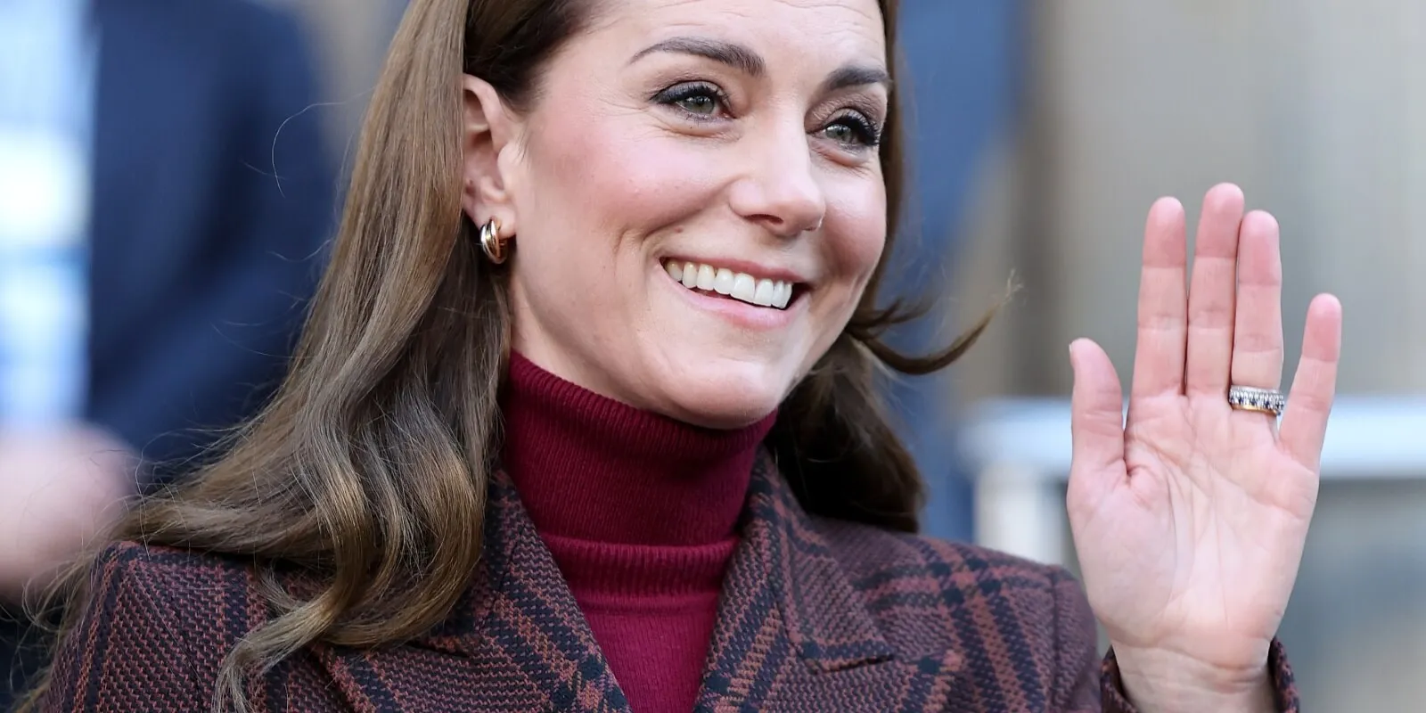 Kate Middleton Wears Replacement Ring Over Princess Diana Heirloom for