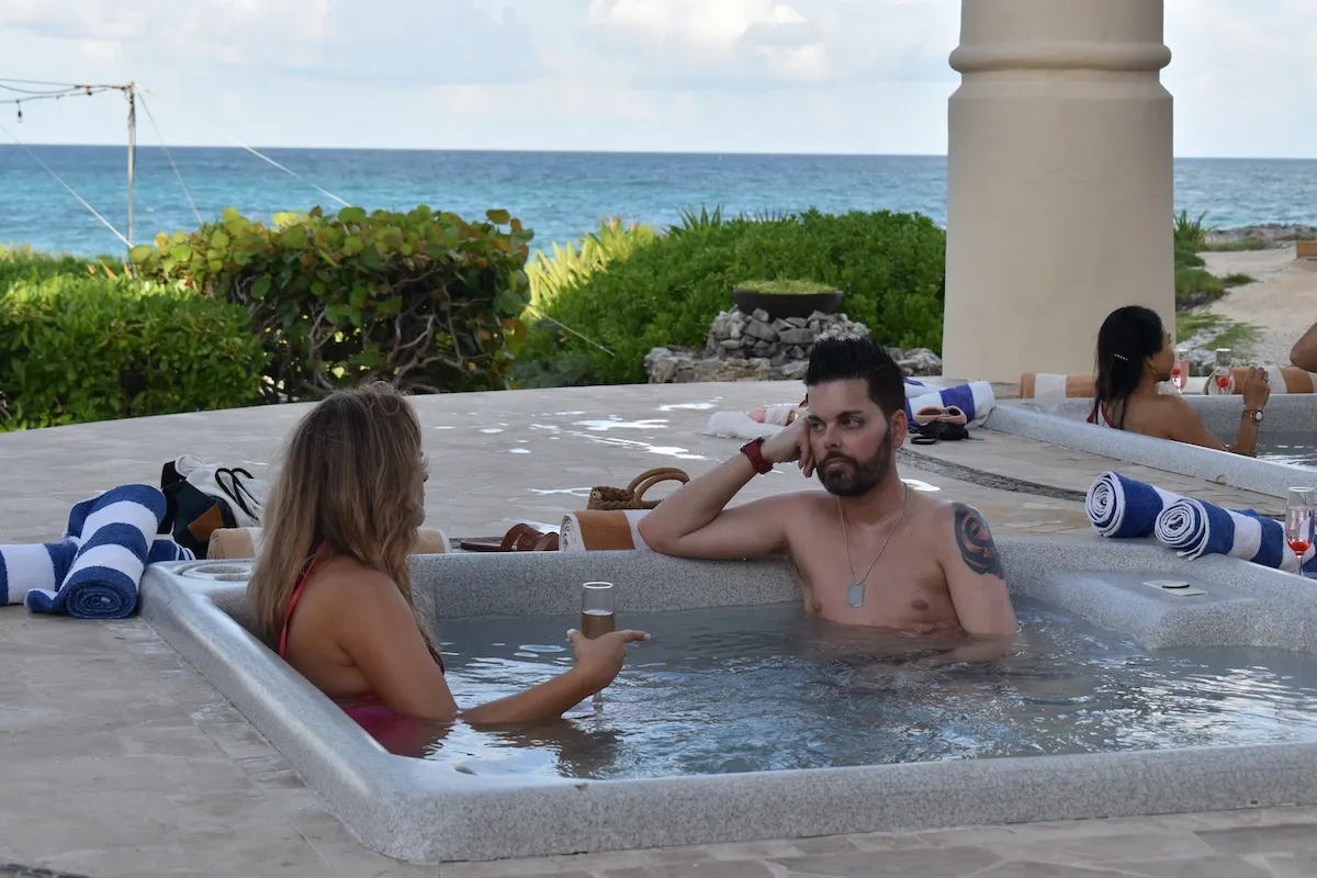 Tim in a hot tub with a woman in '90 Day: Hunt for Love'